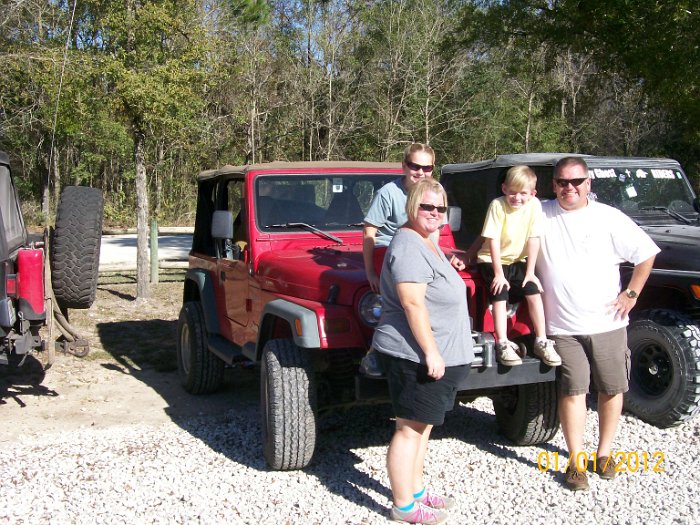 2012-Jan-02HGR4X4Croom 024